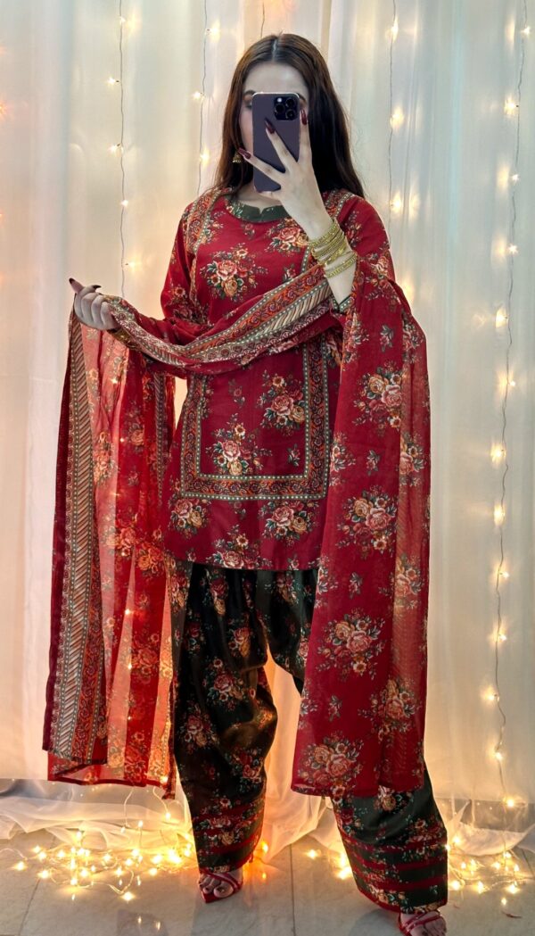 Bin Saeed Summer Printed Lawn 3 PC - ZSU25X30003 - Image 4